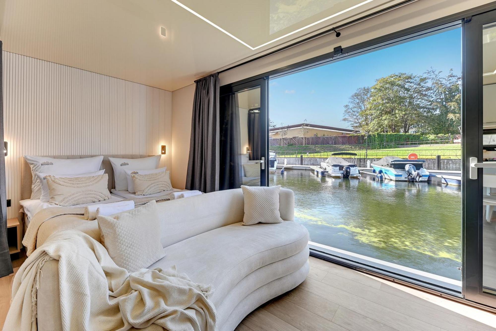 Domy Na Wodzie - La Mare Motlava Houseboats With Sauna By Downtown Apartments Gdansk Bagian luar foto