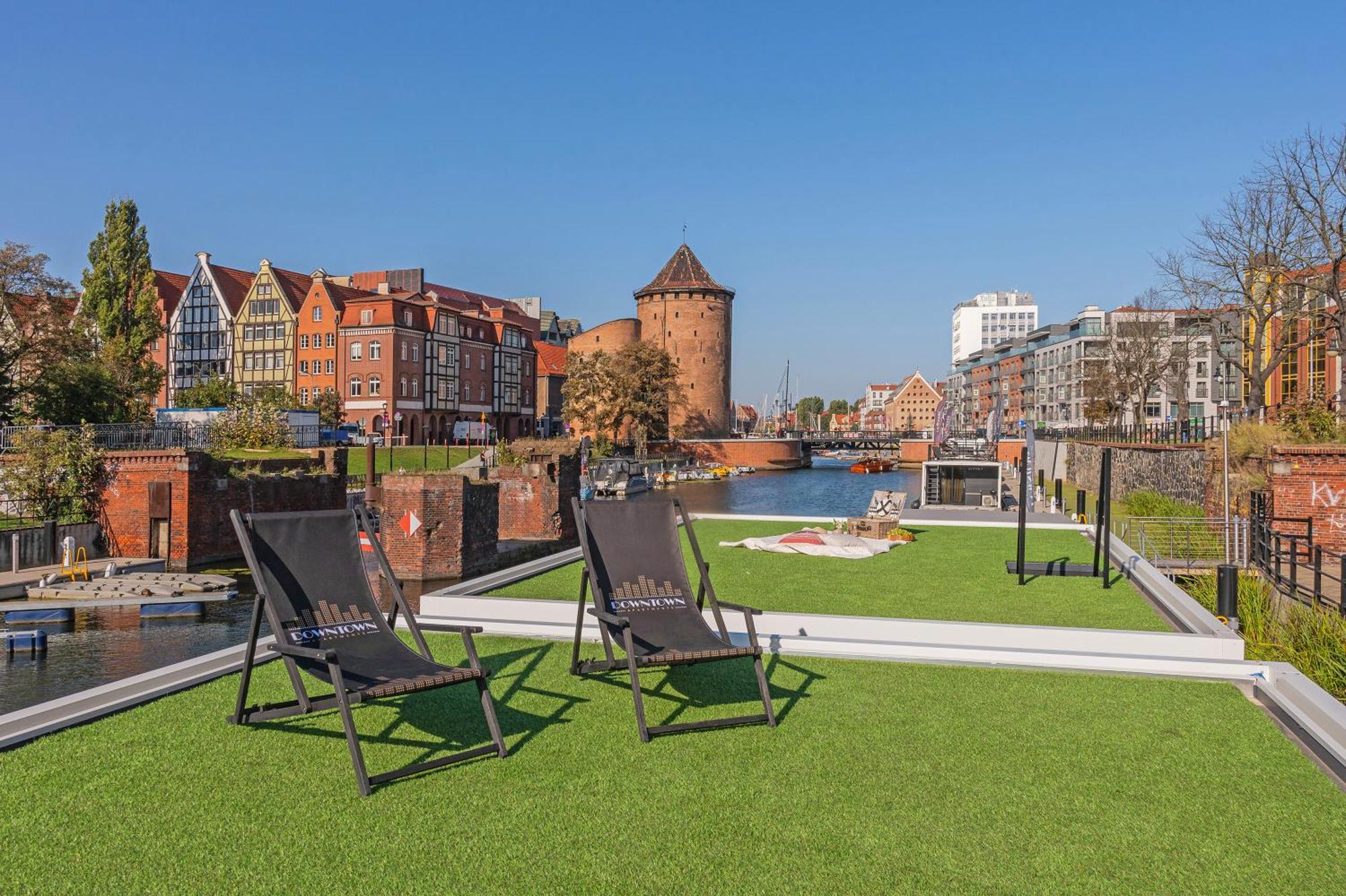 Domy Na Wodzie - La Mare Motlava Houseboats With Sauna By Downtown Apartments Gdansk Ruang foto